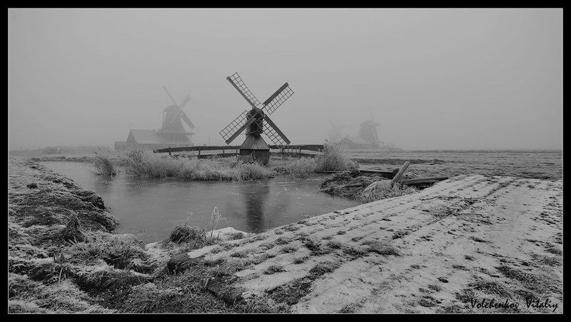 мельница Мельница в тумане...photo preview