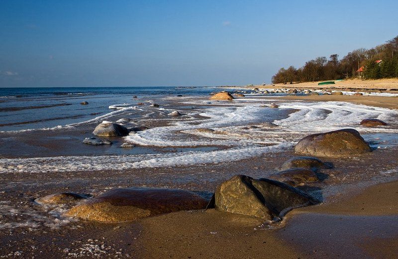 Море и ДВОЕphoto preview