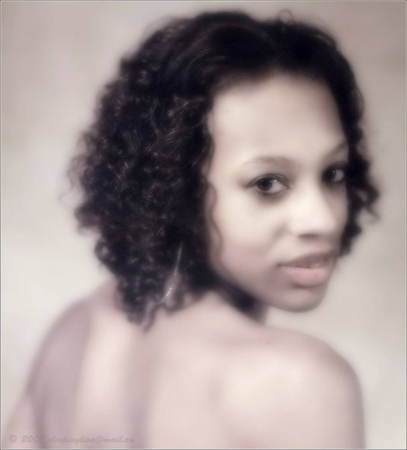 Soft and tender. Автор: Pilgrim pilgrim, figure study, девушка, портрет, пленка, hasselblad 500c, Pilgrim