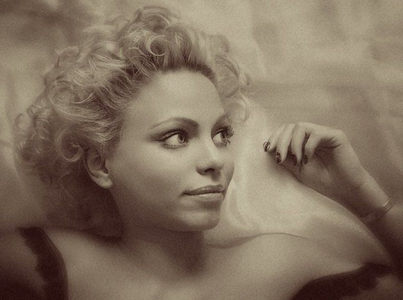 портрет Машаphoto preview