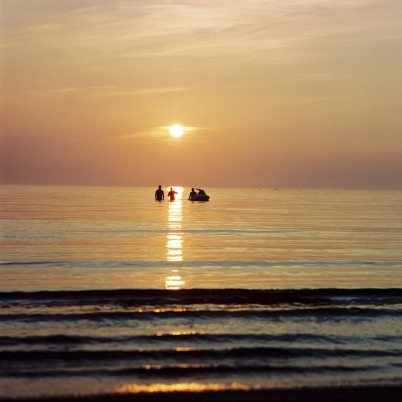 6х6,фотоплёнка,негатив Мечтатели.photo preview