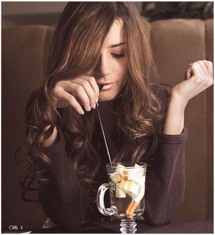 ...страстные самочки тоже умеют груститьphoto preview