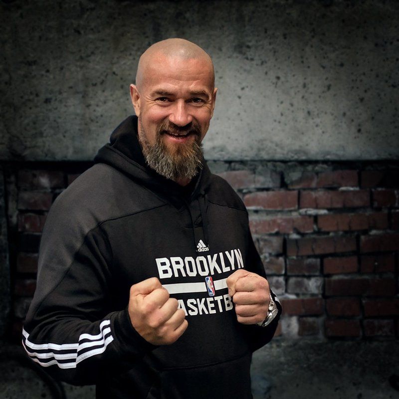 Basketball fanphoto preview