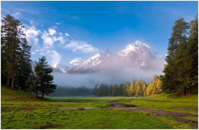 В поднебесьеphoto preview