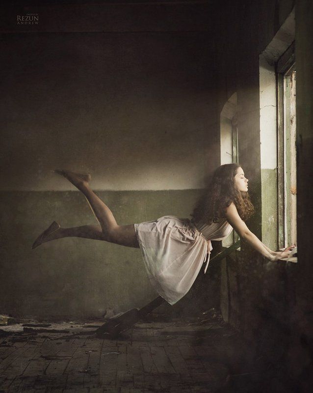 Левитацияphoto preview