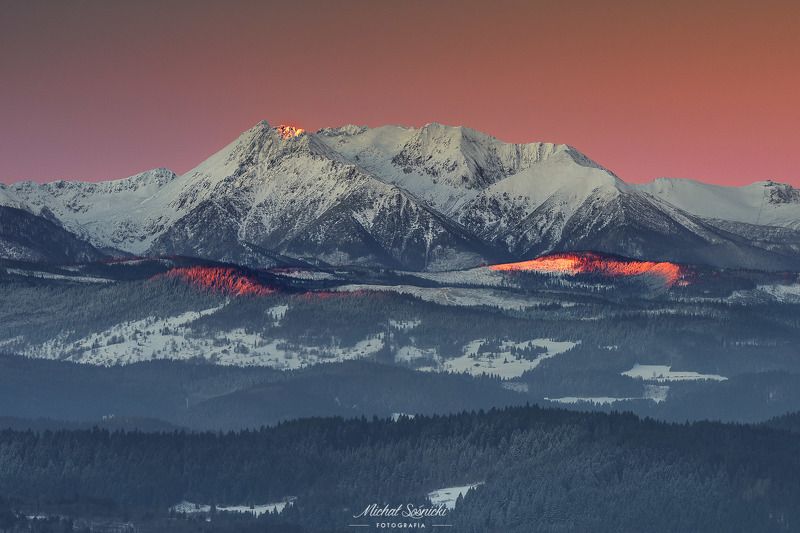 #tatras #mountains #sunrise #slovakia #best #nature #amazing #colours #poland Sunrise...photo preview