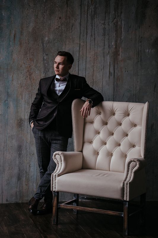 #man #wedding #portrait #loft photo preview