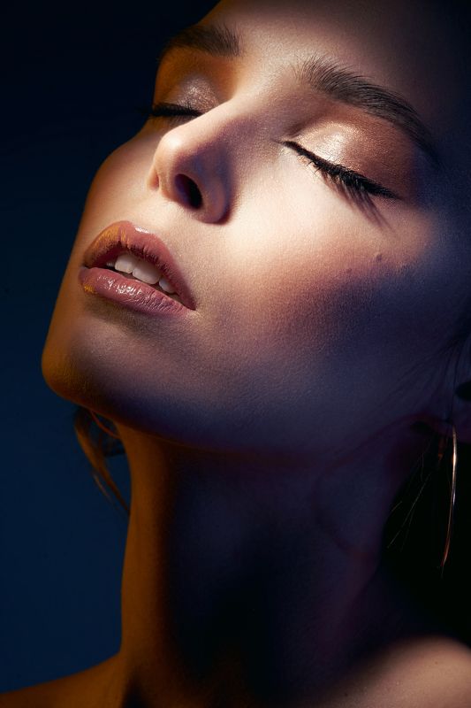 woman, portrait, girl, red, makeup, closeup, fashion, fashionable, cute, attractive, face Лераphoto preview