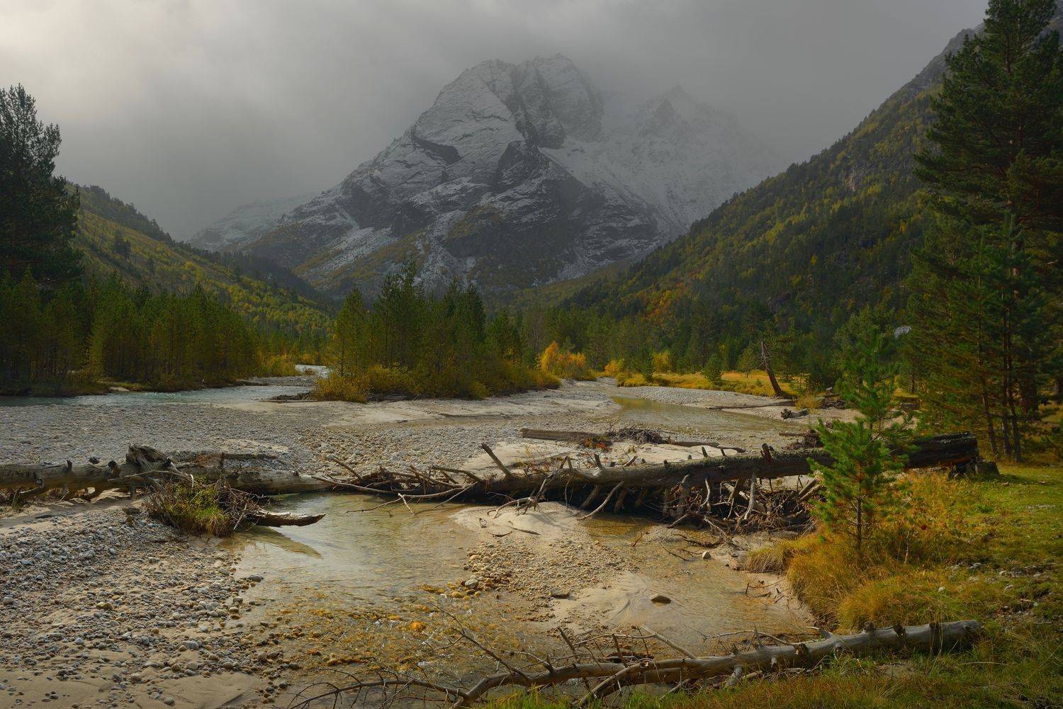 горы осень река черенкол, Александр Жарников