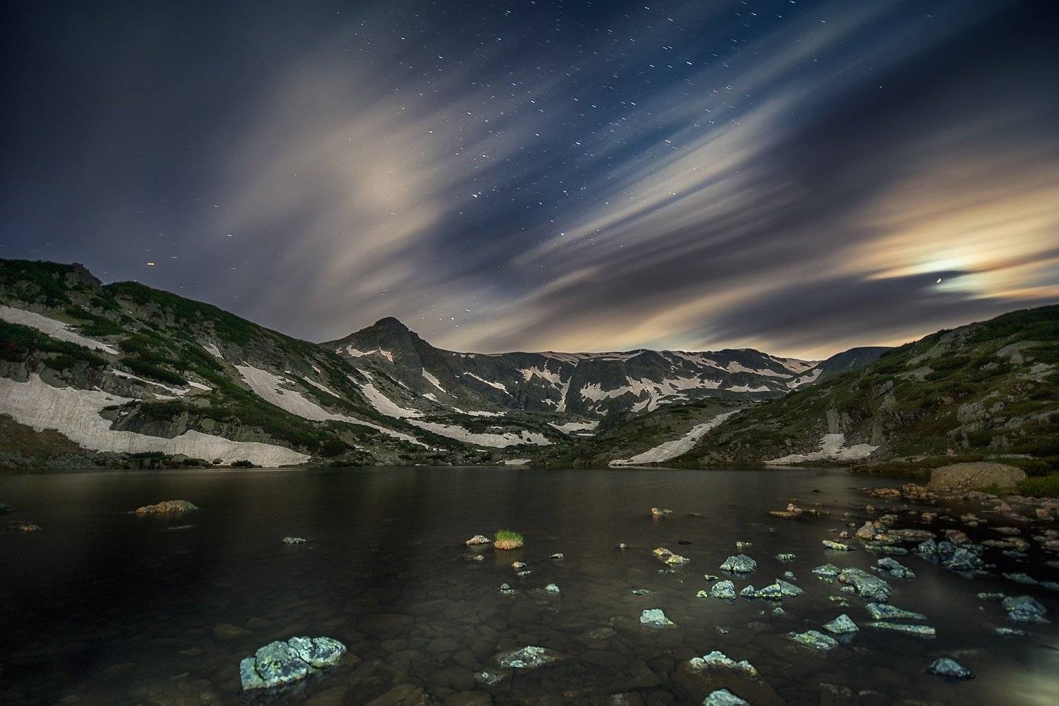 Болгария, Горы, Звезды, Луна, Небо, Ночь, Облака, Озеро, Снег, Красимир Матаров