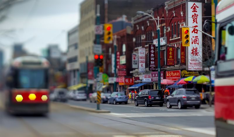 Red In Townphoto preview