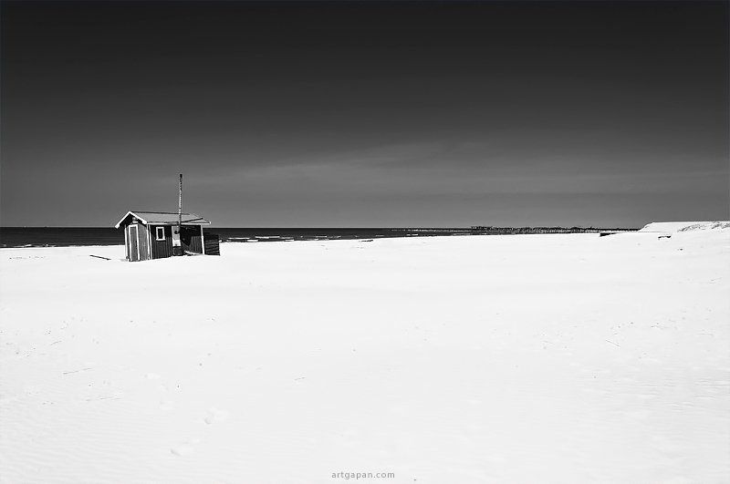 Домик у моряphoto preview