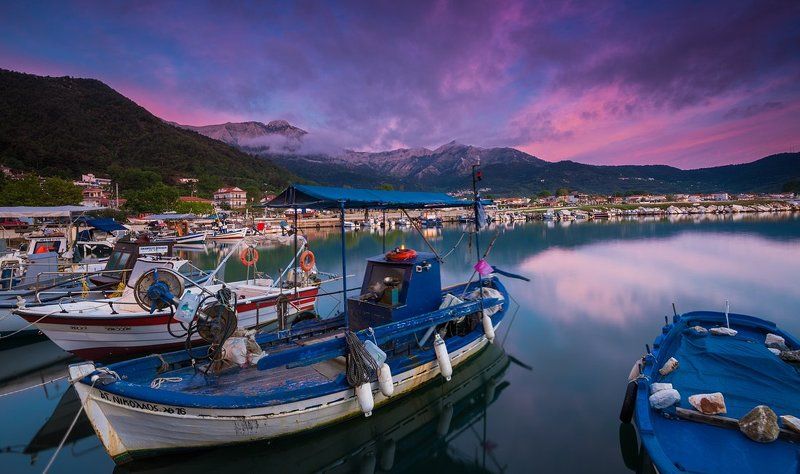 Calm Moningphoto preview