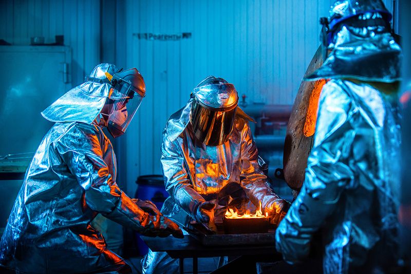 Как выплавляют золотоphoto preview