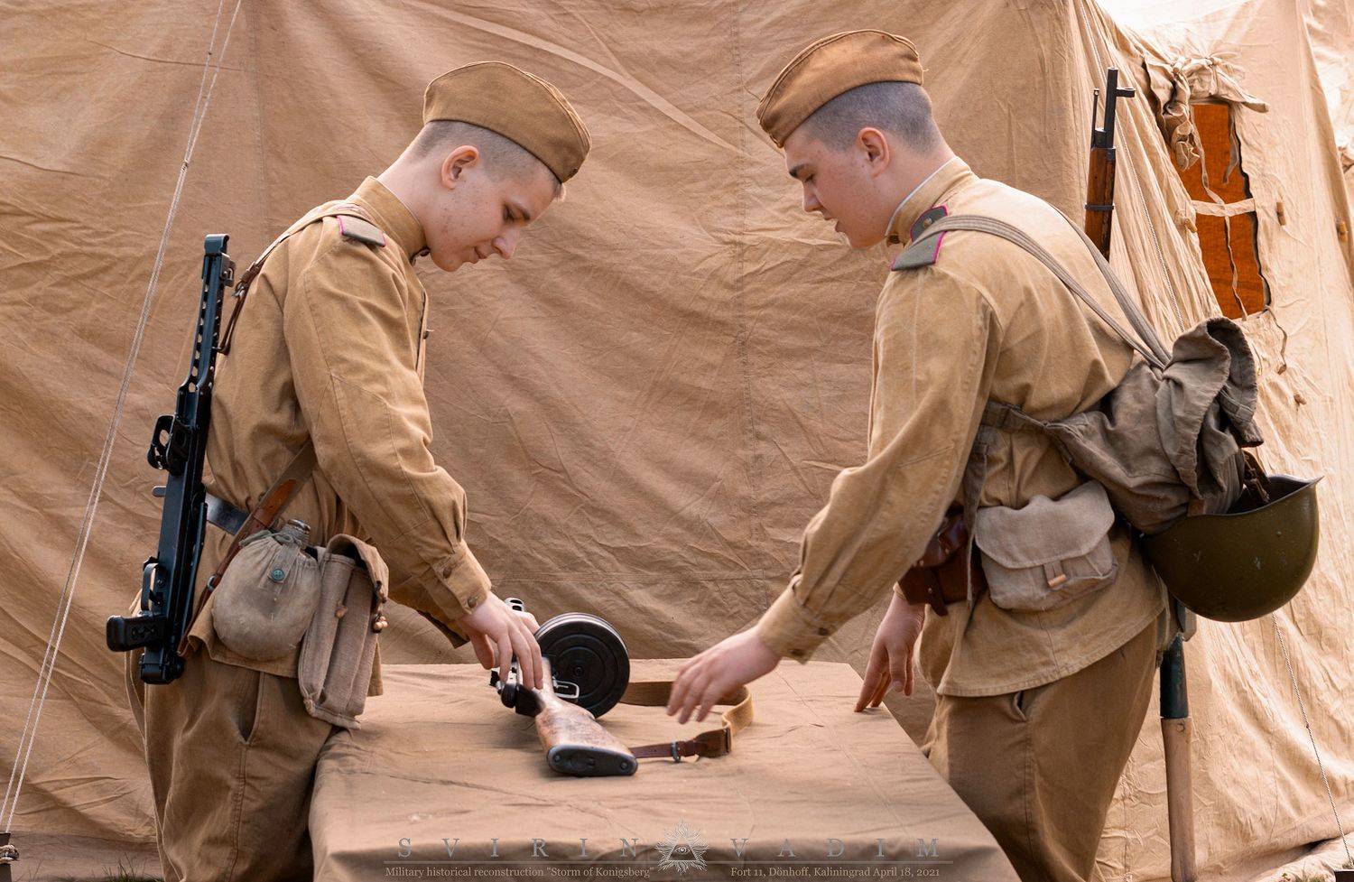 «ППШ». Автор: Vadim Svirin солдат, 1945, Военно-историческая, реконструкция, Штурм, Кёнигсберг, Форт, 11, Дёнхофф, Россия, Калининград, Германия, Восточная Пруссия, 18 апреля, 2021, история, представление, армия, вторая мировая война,одежда, Vadim Svirin