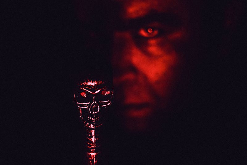 In the reign of devilphoto preview