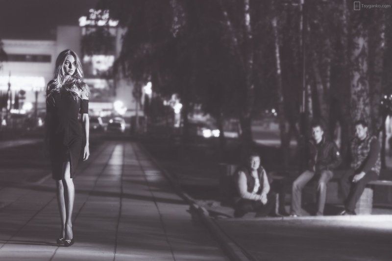 Где то на улицеphoto preview