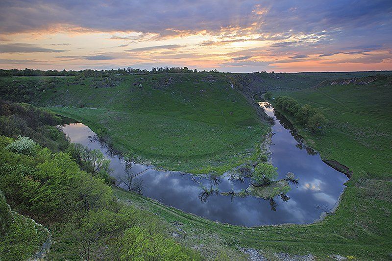 Ворголphoto preview