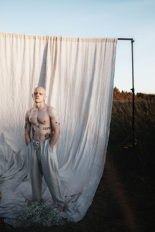 portrait, outside photo preview