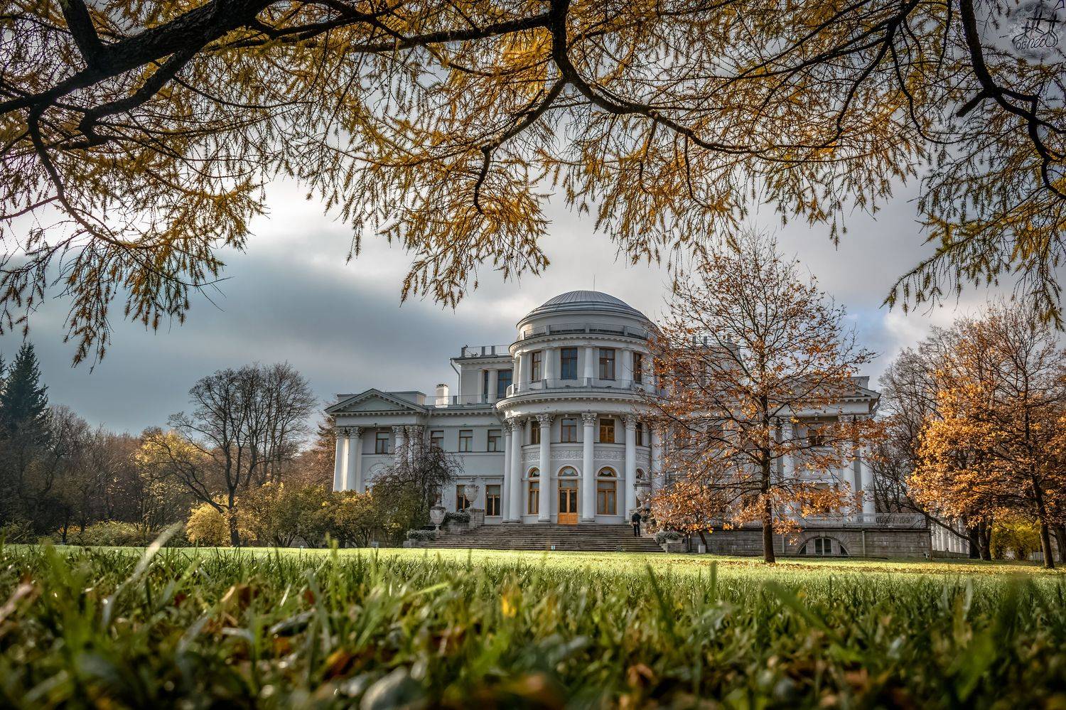 Елагин дворец. Автор: Николай Беликов городской пейзаж, елагин остров, архитектура, Николай Беликов