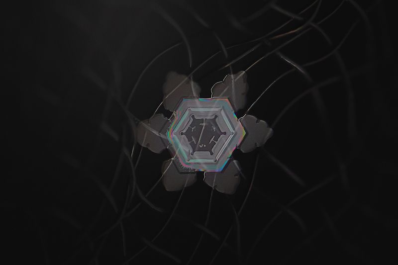 макро, снежинки, laowa Снежинка с радужным отливомphoto preview