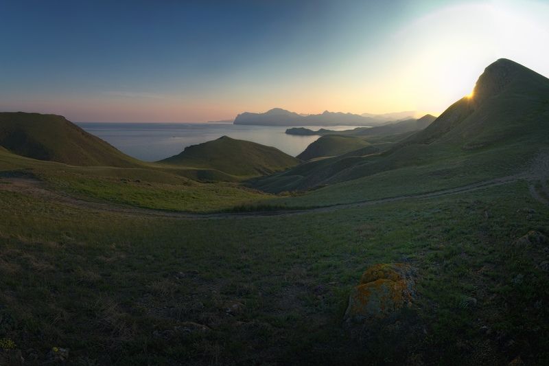 крым, пейзаж, день, горы, море Мыс Хамелеонphoto preview