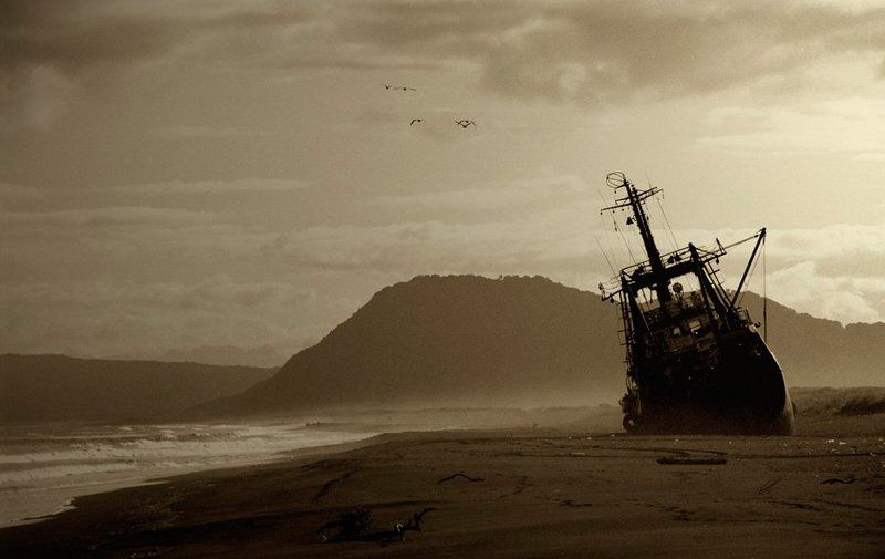 Океаном бредят корабли...photo preview