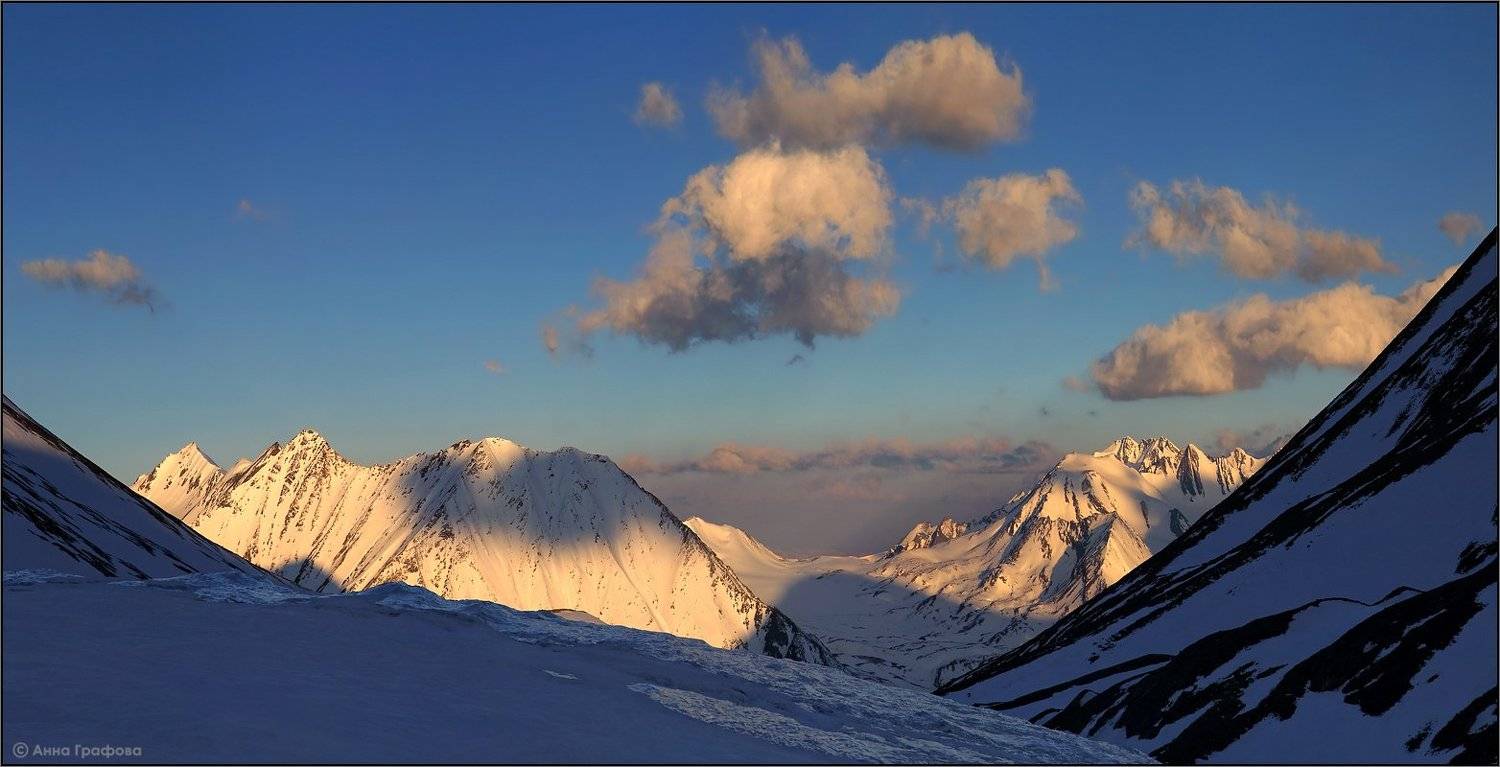 Утро на перевале Рубцовск. Автор: Аня Графова , Аня Графова
