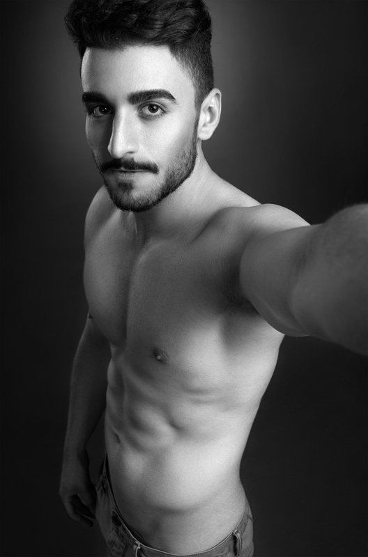 Fake Selfiephoto preview