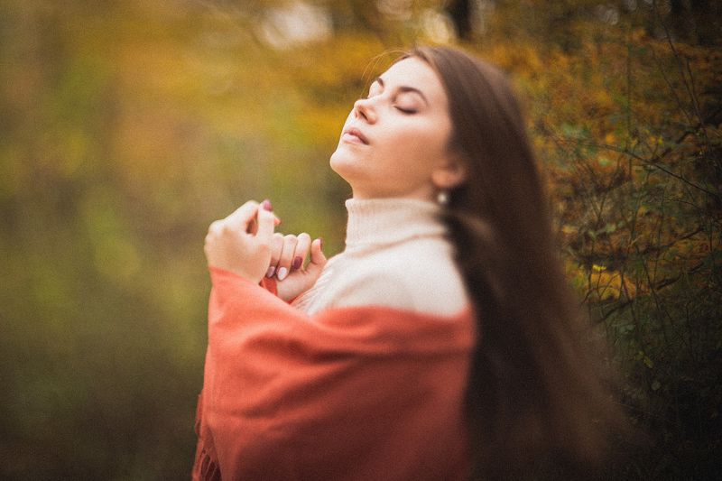 Портрет, осень, гелиос, размытие, free lensing, женский портрет,  Москва, парк, плед Дарья ... осеньphoto preview
