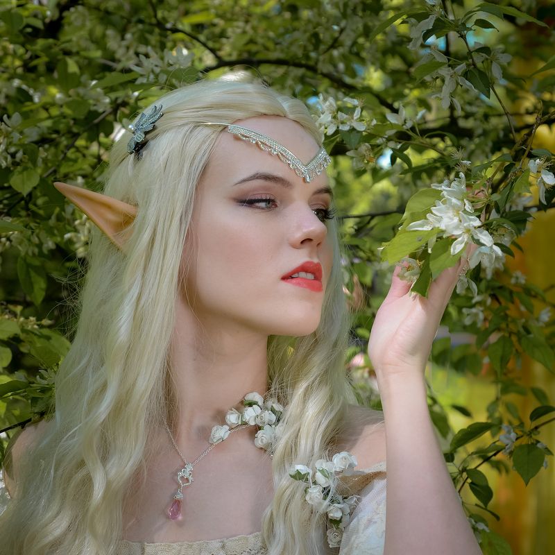 портрет, жанровый портрет, девушка, спб, питер, парк, озеро, фотограф в санкт-петербурге, образ, волшебство, сказка Запах весны.photo preview