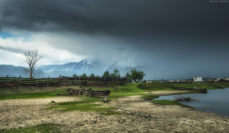 улюнхан, баргузинская долина, баргузин, горы, тучи, буря, река, непогода, день Непогода над Улюнханомphoto preview