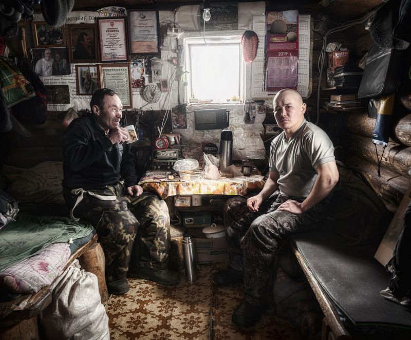 манси, народ манси, вишера, вишерский заповедник, кордон лиственничный, зима, изба, портрет, вогулы, мужской портрет, быт манси, бахтияровы, 71 квартал Последние манси на Вишереphoto preview