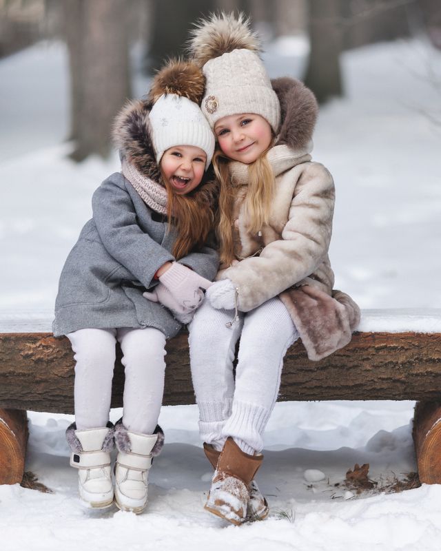 На лавочкеphoto preview