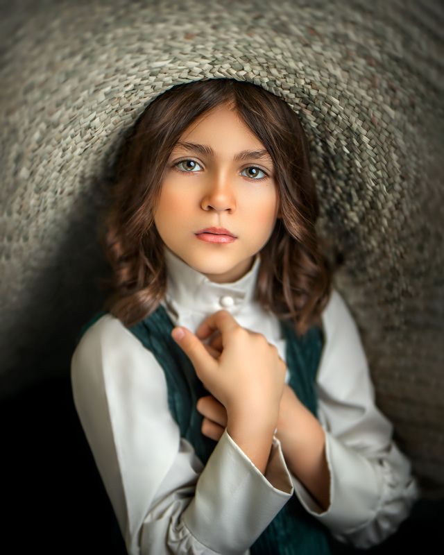 fine art, portrait, studio,  Parastoophoto preview