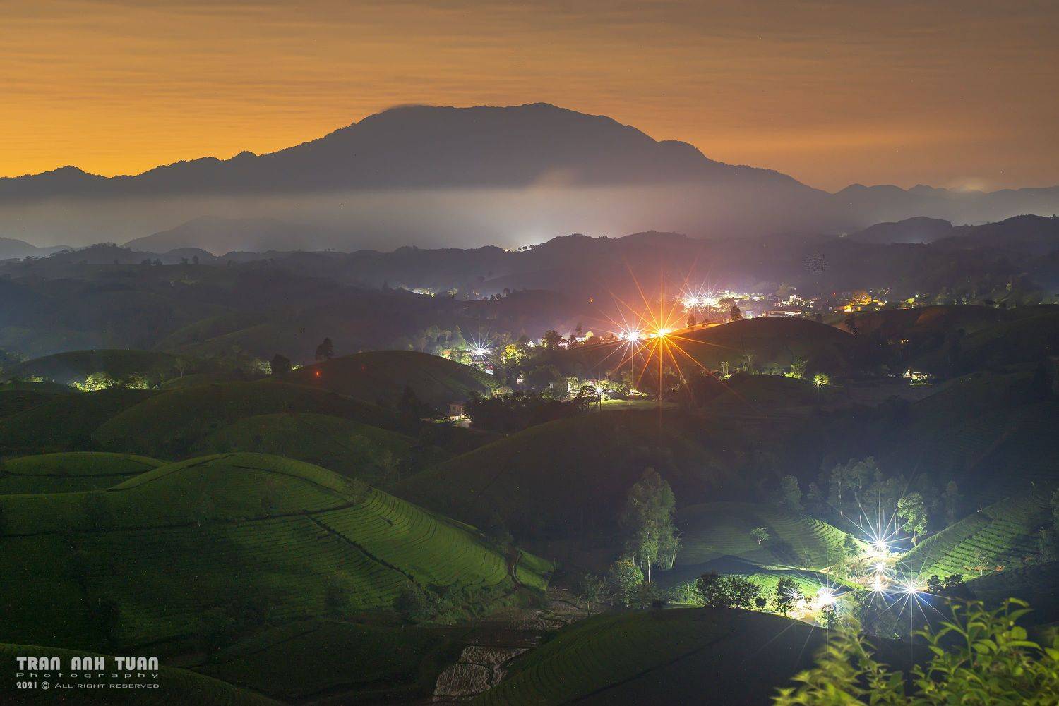 The night at Long Coc tea hill. Автор: Trần Anh Tuấn Asian, Vietnam, Landscape, night, NikonD800, Trần Anh Tuấn