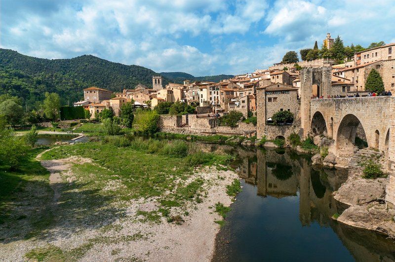 Besalu.Город в табакеркеphoto preview