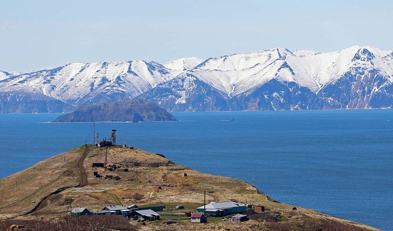 Остров прямо по курсу!photo preview