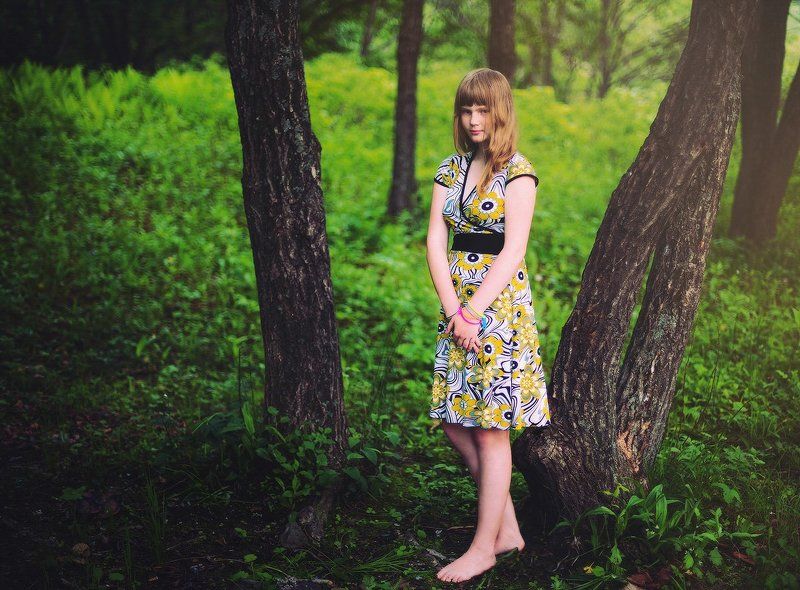 Девочка, Деревья, Лес Уже четырнадцать...photo preview