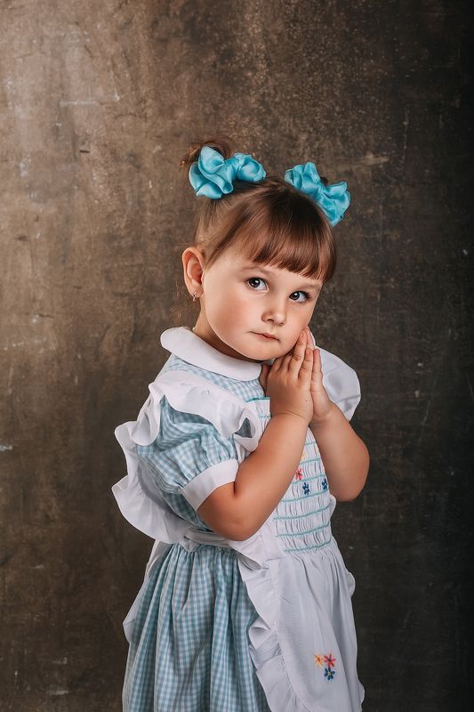 Есенияphoto preview