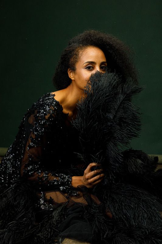 feathers, portrait, black, dress, female Feathersphoto preview