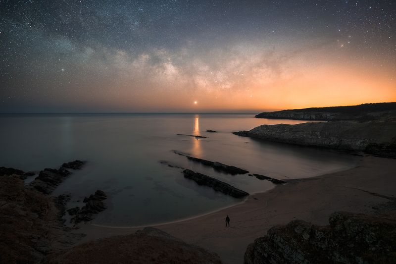 Venus risingphoto preview