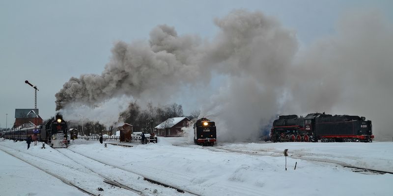 паровоз, зима, снег, вокзал, поезд, движение, город, карелия, репортаж, люди, сортавала, рускеала Паровозы на станции Сортавала.photo preview