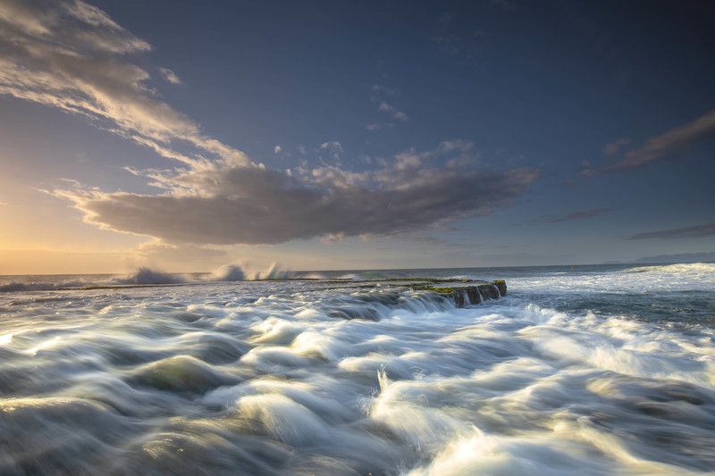 Waves and sunshinephoto preview