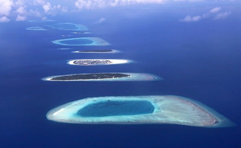 Maldivesphoto preview