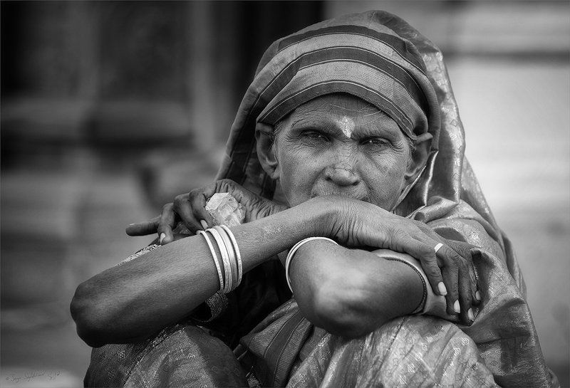 The women\'s viewphoto preview