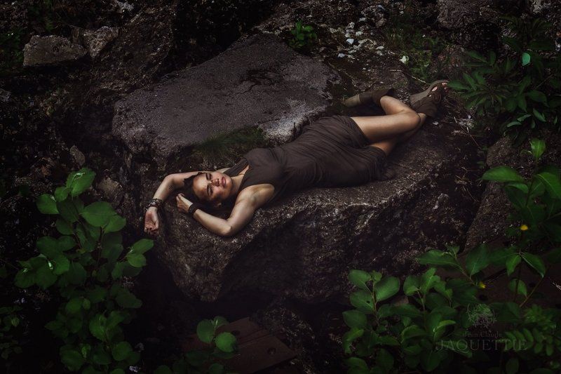 Девушка, Дикая природа, Лес, Портрет девушки, Природа, Россия, Санкт-петербург Russian woods hospitalityphoto preview