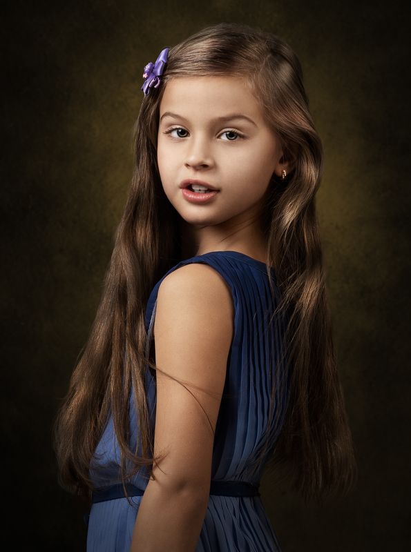 студийный портрет, детский портрет, семейный, концептуальное Алиса Фphoto preview