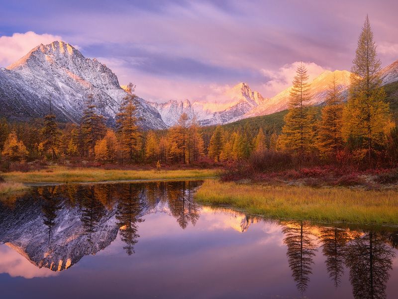 осень, колыма, озеро джека лондона Зеркальные воды ручья Неведомыйphoto preview