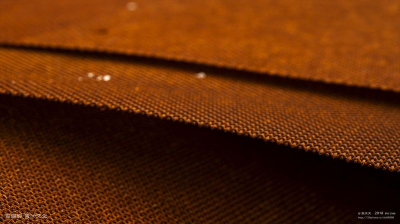 旧工地上的结构photo preview